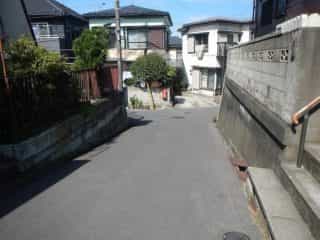 売れない理由を明確に。そうじゃないと誰が買ってくれるのかが分かりませんよね。