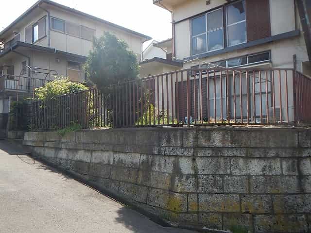 売れない理由を明確に。そうじゃないと誰が買ってくれるのかが分かりませんよね。